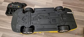 Velké auto na ovládání, nabíjecí. do 50km dovoz zdarma - 4