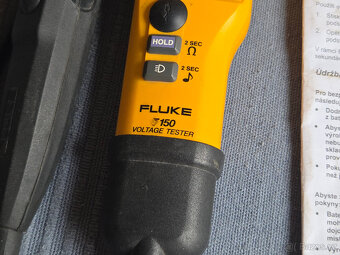 Prodám zkoušečka napětí Fluke T150 - 4