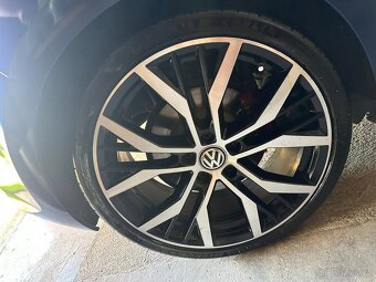 Volkswagen Golf VII 2.0 GTD - 4
