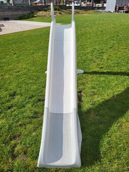 Skluzavka s madlem, šedo-bílá, 243 cm - 4