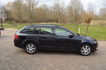 PRODÁM ŠKODA OCTAVIA KOMBI 2.0TDI 150PS 2016 NAVI,TAŽNÉ - 4