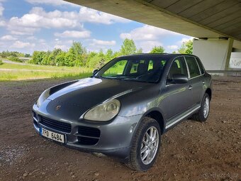 Porsche cayenne MANUÁL 4.5 v8 LPG - 4