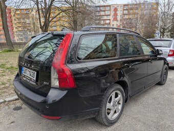 Volvo V50 2.0D akční cena - 4