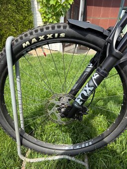 Celoodpružené kolo GHOST Riot Trail Essential 29 Black/Black - 4