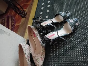Značková kabelka Valentino - 4