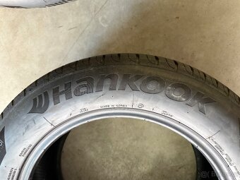 prodám letní pneumatiky 245/55/17 Hankook dva kusy - 4
