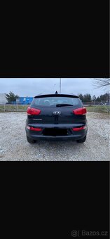Kia Sportage SUV - 4
