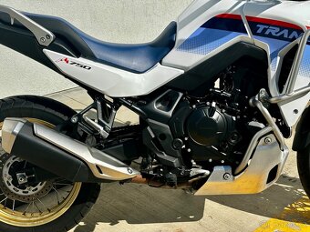 Honda Transalp 750 - 4
