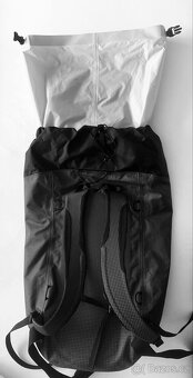 Lezecký batoh Arcteryx Alpha FL 40 - 4