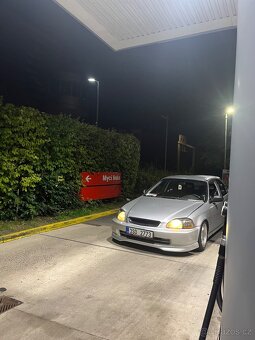 Honda Civic 6g - 4