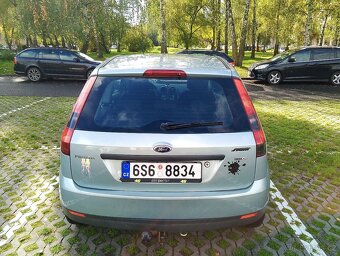 Ford Fiesta - 4
