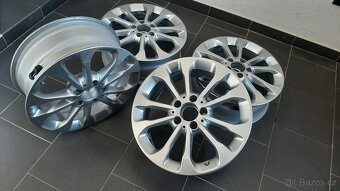 Alu kola Mercedes-Benz GlA - 6/5Jx17 ET-38 - 4