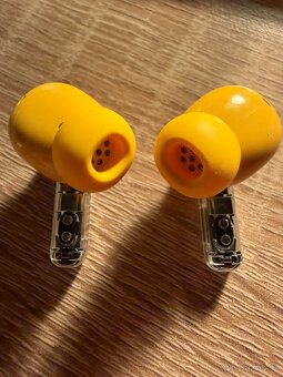 Bezdrátová sluchátka Nothing Ear(a) - žlutá - 4