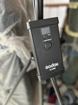 Tiché LED světlo Godox UL150 + Godox Soft Box + stativ - 4