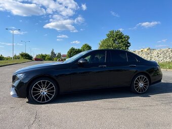 Mercedes-Benz 220d W213 2016 - 4