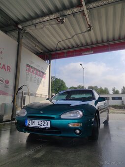 mazda mx3 - 4
