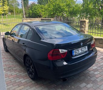 BMW e90 320d 120kw rok 2007 (M47 rozvody vepředu ) - 4