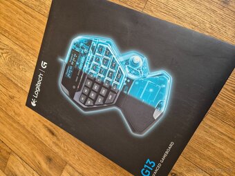 Logitech G13 - legendární herní keypad - 4