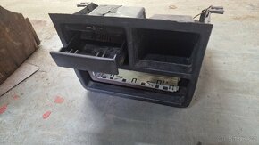 Ford Taunus - stredovy panel - 4