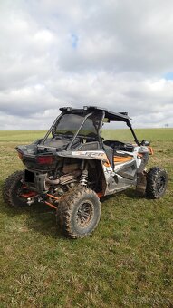 Polaris RZR Turbo - 4
