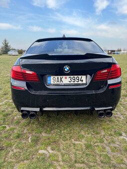 Prodám BMW f10 550i 330kw competition - 4