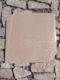 Dlažba cca 3,5 m2 - 4