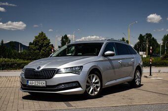 Superb Combi 2.0 TDI 110 kW DSG STYLE - 4