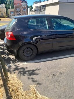 VW GOLF 5 - 4