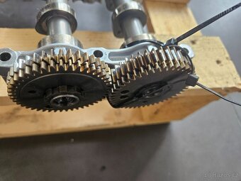 VACKY CRT 3,0 TDI AUDI Q7 4M - A7, A6 - 4