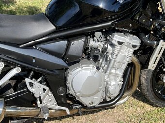 Suzuki GSF 650 N Bandit - 4