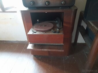 Staré rádio prodám - 4