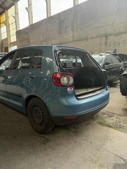 VW Golf Plus, prodej náhradních dílů - 4