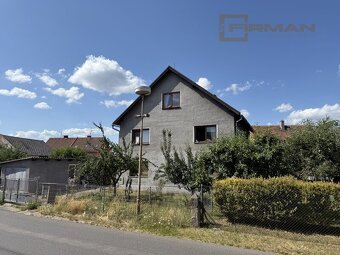 Prostorný dům v České Lípě k rekonstrukci – skvělá investičn - 4