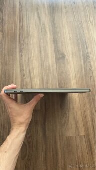 Macbook Pro 15”, i7, 16Gb RAM, touchbar - 4