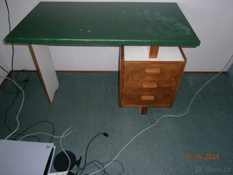 Dětský nábytek + lustr - 4