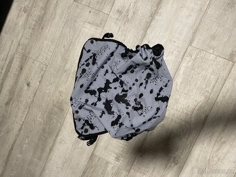 CYBEX Aton B2 i-Size včetně Base ONE Volcano Black - 4