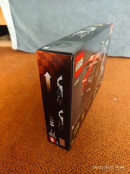 LEGO 42137 Formula E Porsche 99X Electric - 4