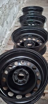 Sada NOVÝCH plechových disků Octavia 4 - 4