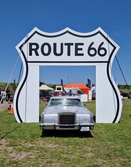 Lincoln Continental Town Coupé (1979) - 4