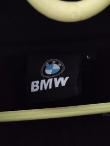 BMW - 4
