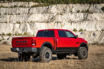 Rezervace Dodge RAM 2500 Power Wagon 6.4L - 4