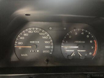 Mitsubishi Lancer GLX - 4