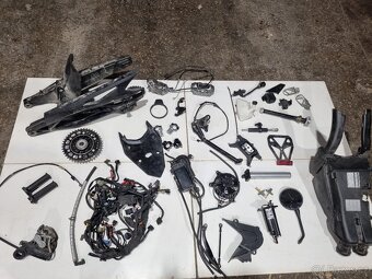 Ktm 790 adventure díly - 4