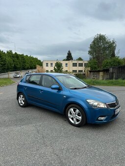 Kia Ceed 2010 - 4