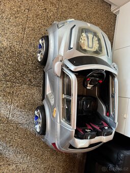 Dětské elektrické auto - 4