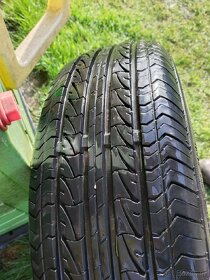 Prodám 2x pneu 195/70 r14 m+s vzorek více jak 7mm - 4