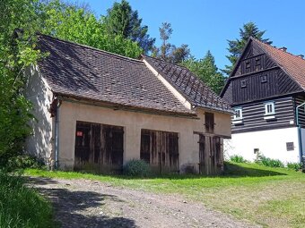 Prodej domu se 2 zahradami a stodolou v Týništi - Zubrnicích - 4