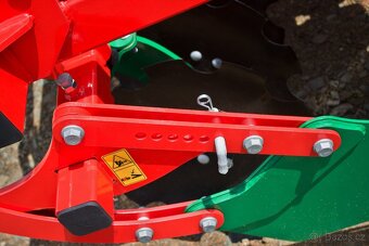 Nový diskový stroj Agro-Masz BT40H - h m záběr - 32 disků - 4
