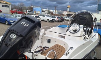 Motorový člun Darmar 470 open motor Mercury 60hp - 4