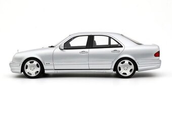 Mercedes-Benz W210 E55 AMG 2001 1:18 OttoMobile - 4